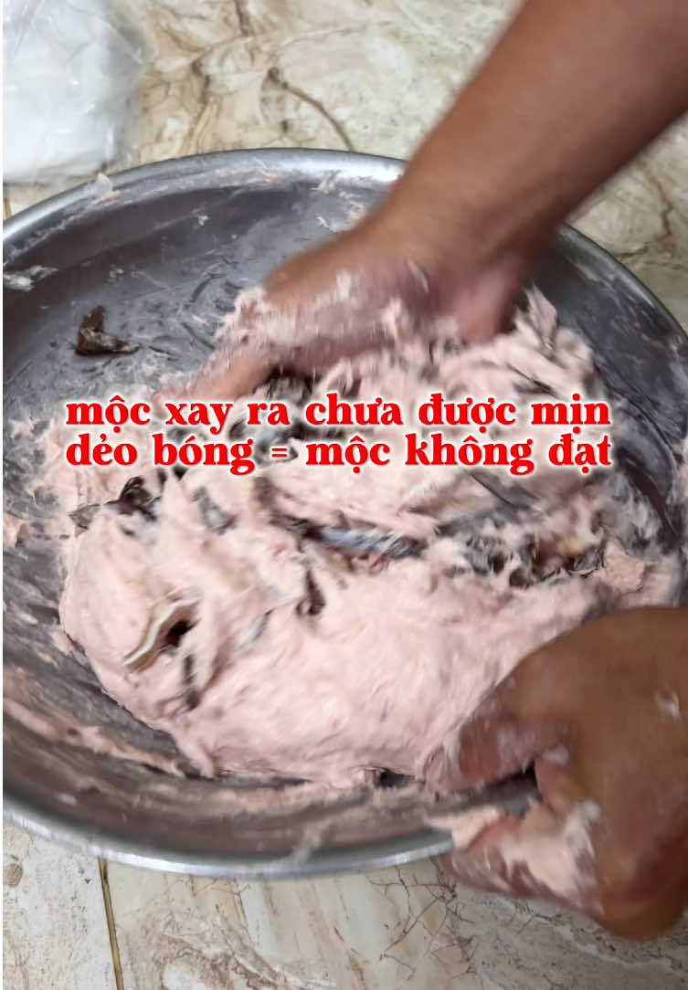 Mộc giò chả mịn như video trên mạng là nhờ vào đâu ? tỉ lệ nước đá phù hợp cho giò chả #lianfood #giochangon #phugialamgiocha #mocmin #giongon