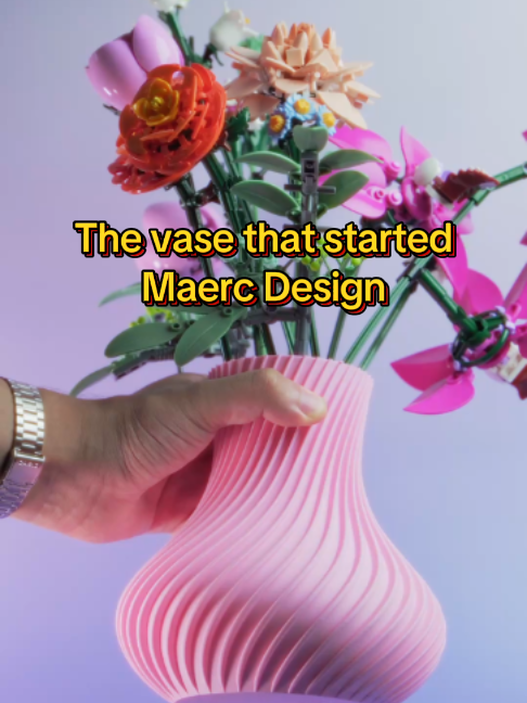 This vase is the reason I now make 100s of vases for Lego flowers every month :)