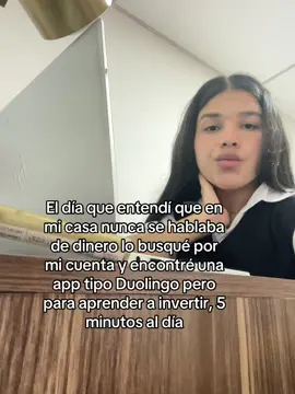 La app se llama Finanz. Como Duolingo, pero de dinero. Gratis. #educacionfinanciera #invertir #colegio #dinero #inversiones
