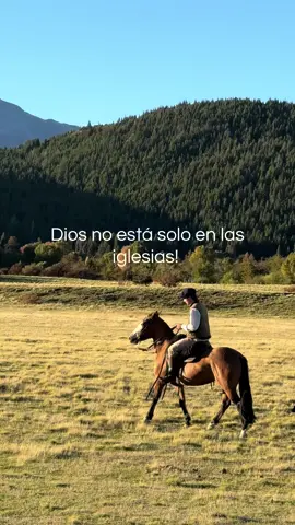 Dios está en la naturaleza! 😍🤠🐴🐎 #cabalgata #caballos #patagonia #dios #gaucho 