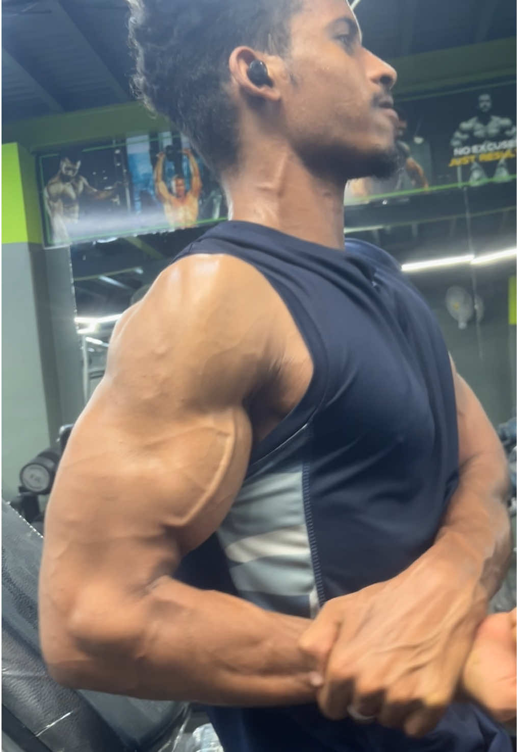 💪🏾🔥 #chest #foryoupage #biceps 
