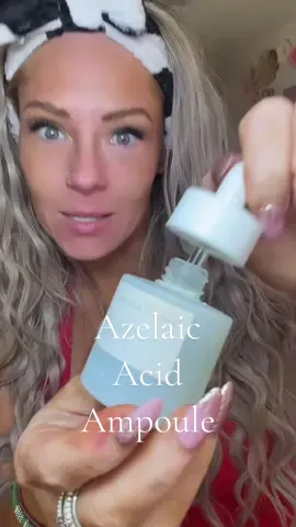 #creatorsearchinsights A lightweight 10% azelaic acid ampoule from @SKIN1004 US with Centella for a soothing addition to your routine when targeting the look of redness, blemishes and uneven texture. #azelaicacid #centella #koreanskincareroutine #skin1004 