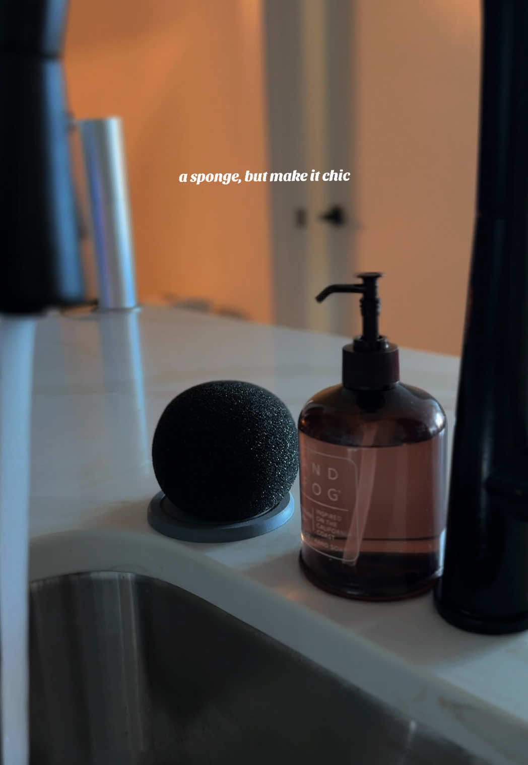 Cleaning, but make it look chic • #CleanTok #kitchen #homedecor #foryoupage #tiktokshop 