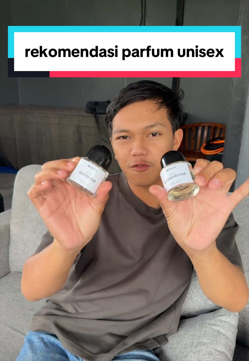 bisa dipake cowok cewek , gak bakal kecewa karna parfumnya tahan lama, beli bundling lebih hemat