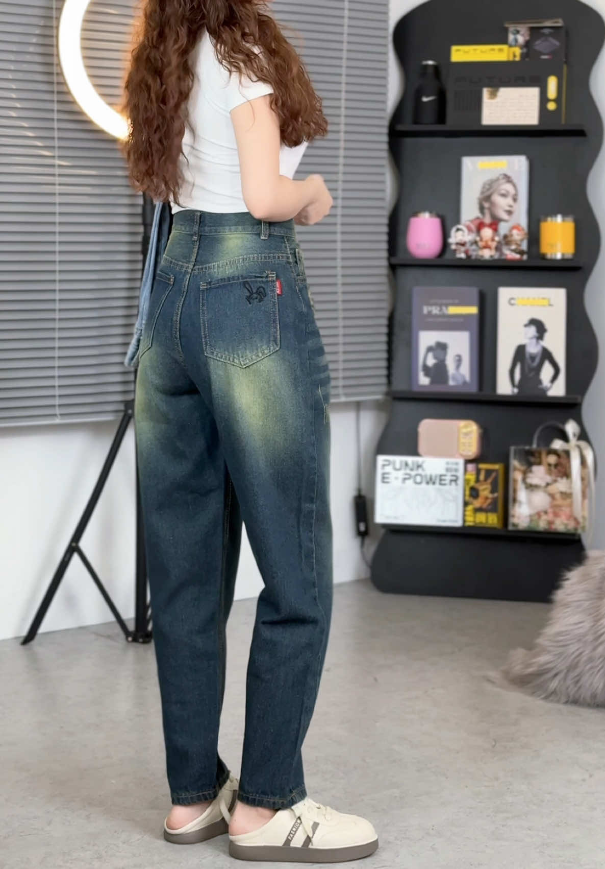 Quần baggy rách thêu thỏ #reviewthoitrang #quanjeannu #baggyjeans #quanbaggynu #quanjeanbaggy 