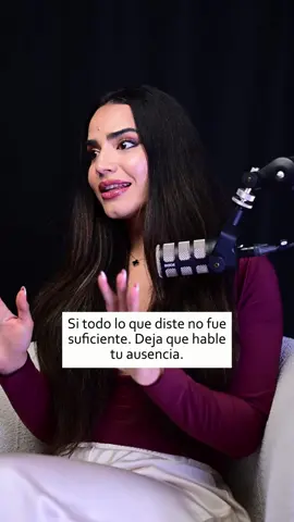 Aprende a regalar tu ausencia.. Podemos amar, perdonar y servir, de lejos..