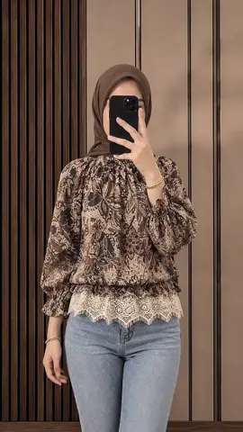 #blouse #atasanwanita #inspirasioutfit #outfitideas 