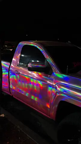 😎🩷 @kiimberllyyx @Yvette Ayon #ssclone #pinktrucksfromla #z71silverado #femalebuilt #fyp 