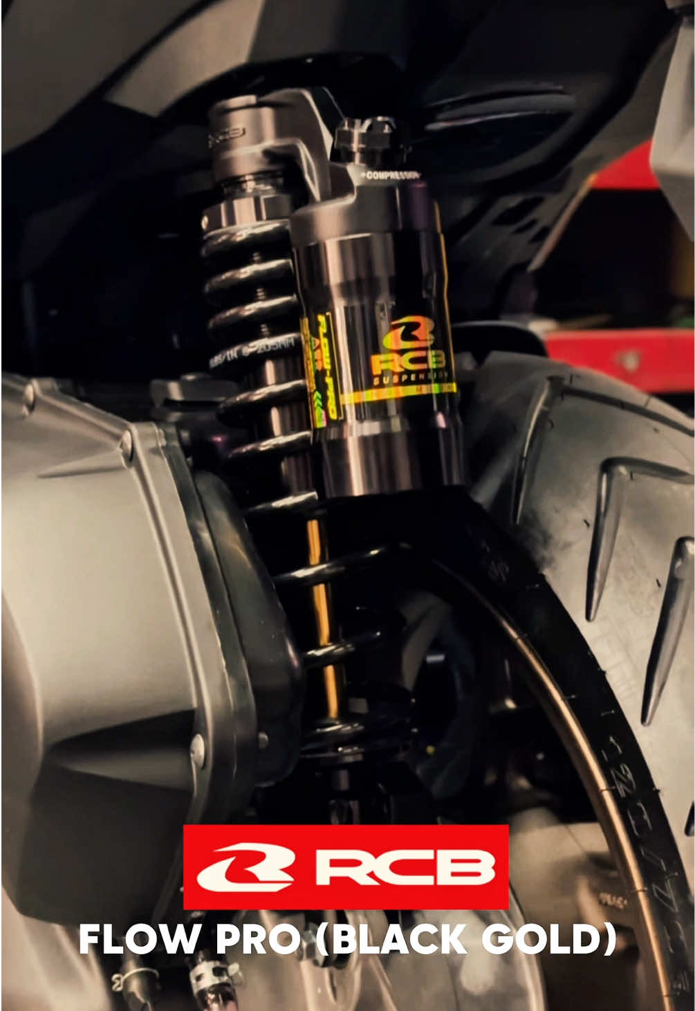 Motor Vario terbaru 2026, upgrade shock RCB?? Emang sudah ada ya??? Yupp kali ini kita kedatangan motor Vario160 Evo (2026) yang mau upgrade Shockbreaker dari RCB nih. Nah untuk tipenya pakai yang Flow Pro series (Black Gold) nih Bosskuh.  Series ini sudah bisa digunakan untuk motor Vario terbaru yaitu Vario160 Evo nih Bosskuh. Kenapa pilih RCB?? Karena selain harganya yang terjangkau, Shockbreaker dari RCB ini kualitasnya gak kaleng-kaleng nih Bosskuh, karena RCB selalu memberikan Produk terbaiknya untuk semua penggunanya. Penasaran seperti apa tampilannya?? Yuk tonton sampai habis Bosskuh… 📍Alamat Arcspeedshop Jl. Letjen Suprapto No. 60 (Arah Senen, Sebelum Auto2000 Galur) Buka Senin - Sabtu Pkl 09.00 - 19.00 WIB __________________ ☎️ Hubungi Kami di: • 0898-9358-807 - Ko Kweedy • 0851-6162-2099 - Hans __________________ 📲 Sosial Media: • YouTube: Arcspeed Shop • Instagram: @arcspeedshopjakarta  • TikTok: arcspeedshopjakarta  • Email: Seanarcspeed@gmail.com __________________ 🛍️ E-Commerence: • Tokopedia: Arcspeedshop • Bukalapak: Arc Speedshop • Shopee: arcspeedshopjakarta  #arcspeedshopjakarta  #arcspeedshop  #vario160  #variomodifikasi  #fyp 