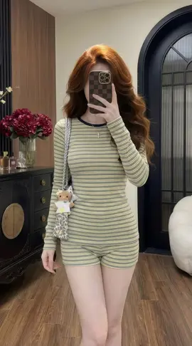 Bộ dài tay nữ kẻ #tiktokthoitrang #ottd #nguyenthuyvan #xuhuong 