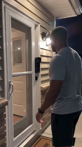 Once you try a screen doorbell, you won’t go back  #sohochic  #doorbell #fyp #doorbellcamera #securitycamera timbreconcamara wireless smartcamera wificamera homesecurity wirelessdoorbellcamera tiktokfinds tiktokmademebuyit giftideas tiktokshop ml-0909-3-lyk