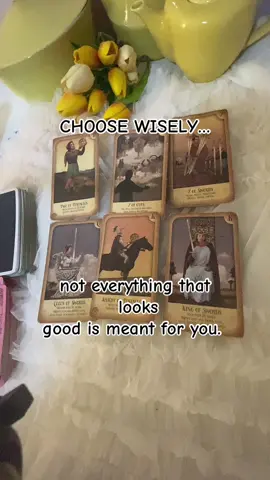 #creatorsearchinsights #tarotcardoftheday #fyp #zodiacsigns #lovereading 