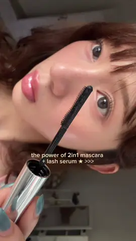 the brush applicator is just *chefkiss🐰💋 #mascara #makeup #lashes #BeautyTok #eyemakeup 