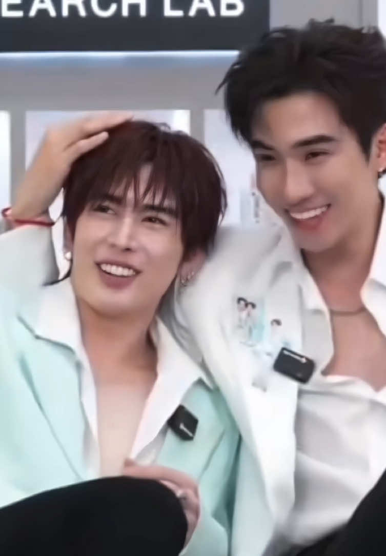เหยยย น้องต้าลูก🤭💘#perthsanta #เพิร์ธแซนต้า #perthtanapon #santapp #fypシ゚ 