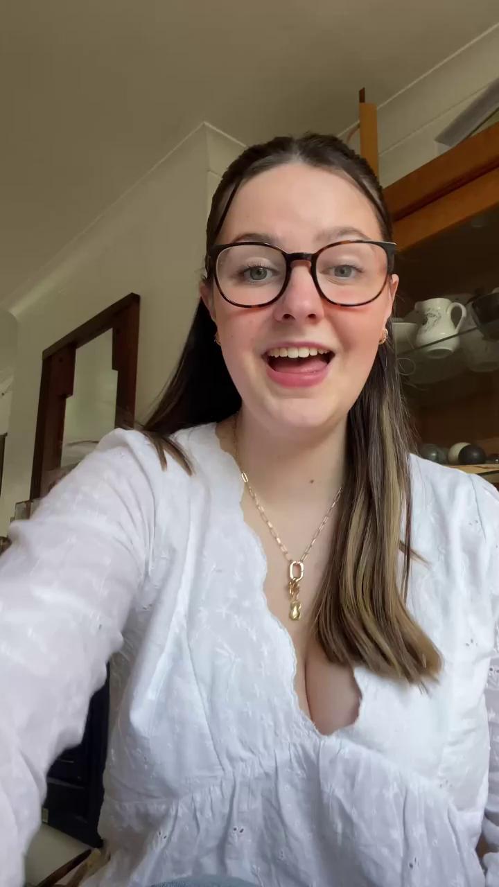 Moving to uni isn't all about drinking culture; there's so much more going on that you can be a part of! Marie-Louise shares her suggestions for some sober socialising 💚