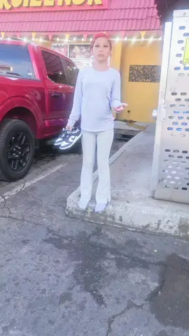 #saliendo sin sapatos #de la marqueta #🤣🤣😅😅 