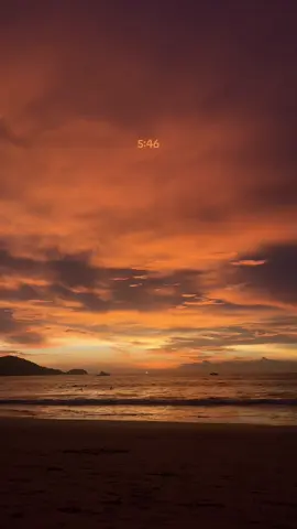 missing sunsets in thailand a lil extra today 🧡🌅 #sunset #rufusdusol #traveltok #innerbloomrüfüsdusol🤍 #innerbloom 