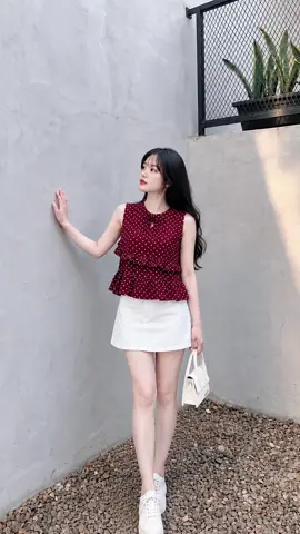 Atasan secakep ini cuman 30 ribuan 
#outfitideas #atasanlucu #atasanwanita 