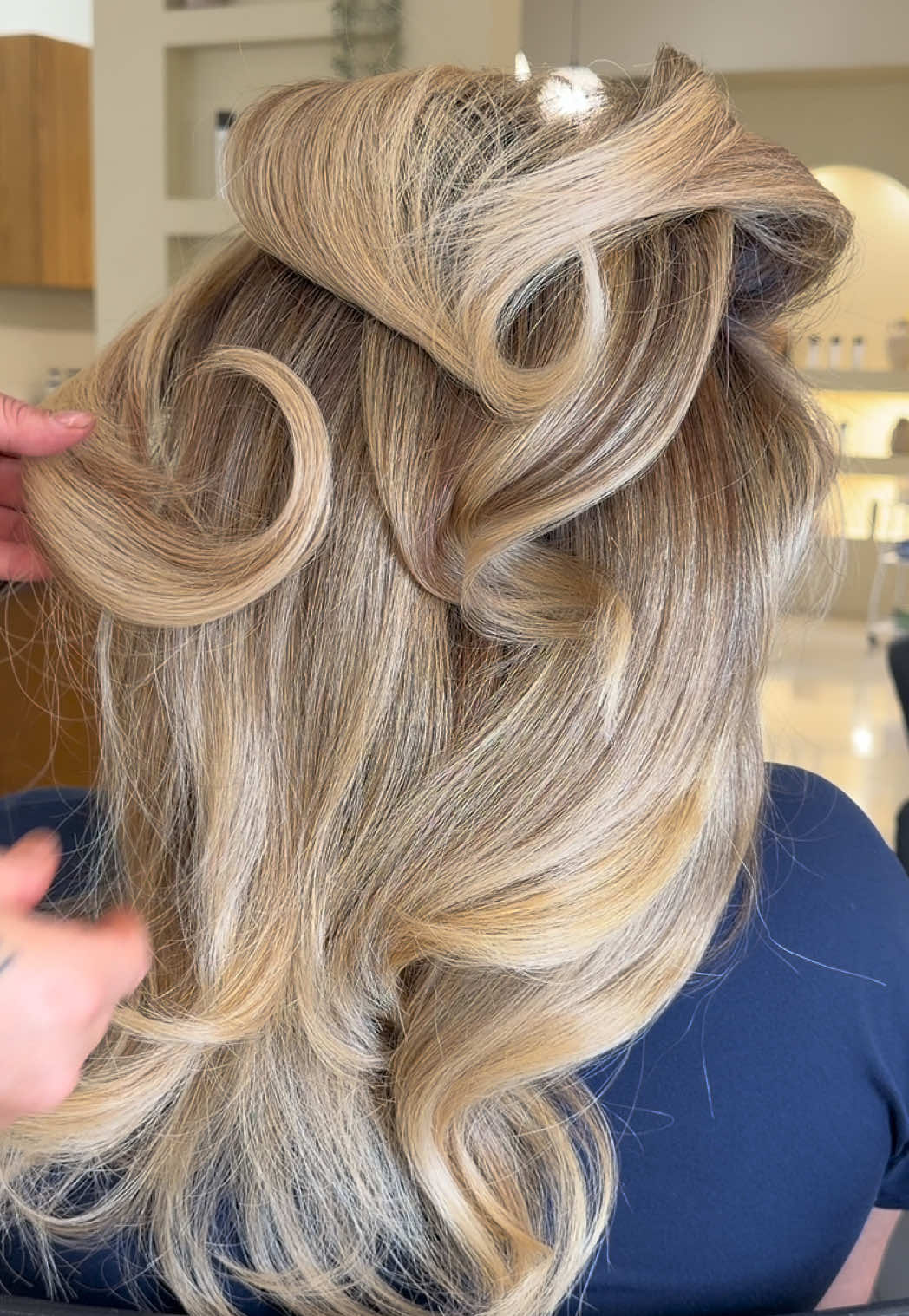 Neutral Blonde for the season 🍂✨ Toned using @@KEVIN.MURPHY ##blondebalayage##hairinspo##hairtok##creatorsearchinsights##fyp