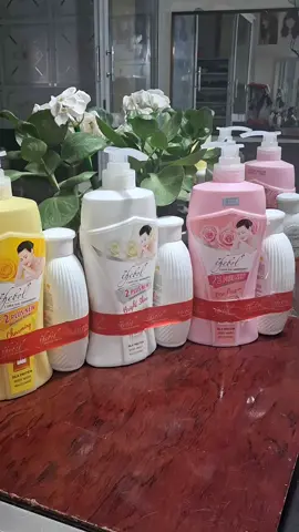 #review sản phẩm sữa tắm EheboL em tắm anh yêu hương thơm dịu nhẹ #ThanhHang #sưatămEhbol #xuhuongtiktok #TikTokShopFUNFEST 