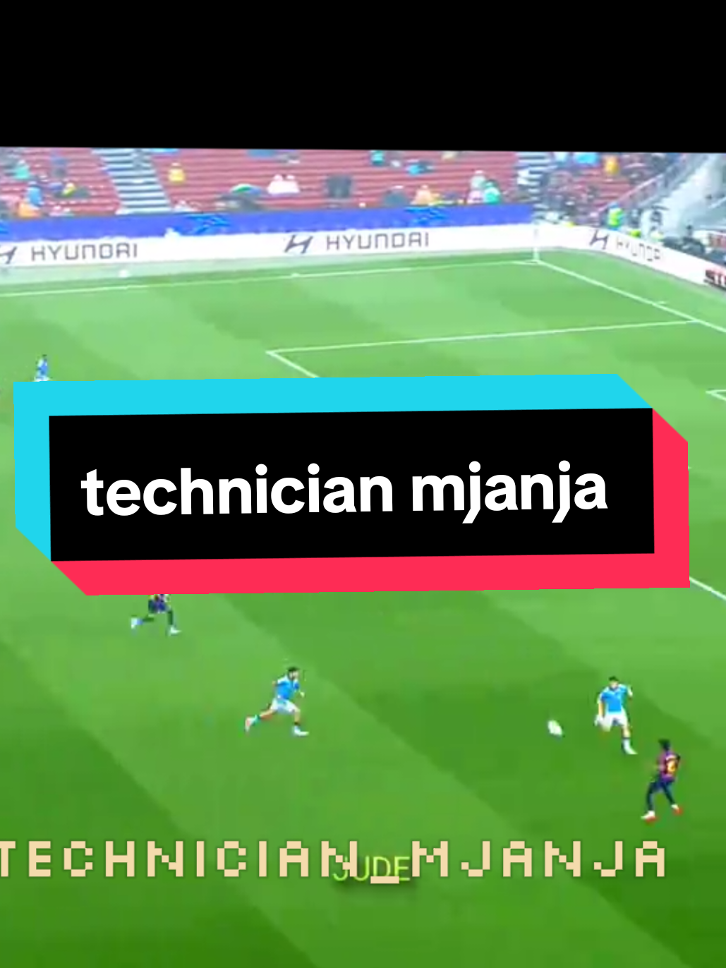 Replying to @johnnasri2024 alichofanyiwa side😂😂💔 Ila mdomo😂😂 #funnycomedy omedy #technicianmjanja #sidekamaside😁😁😁 