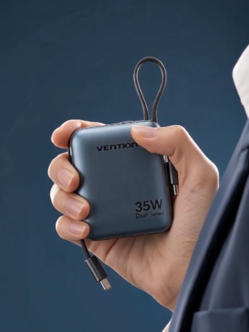 Đi ra ngoài chỉ cần cầm đúng một cục Vention FHF 35W là đủ! 🎒 Tích hợp sẵn cả dây Type-C lẫn Lightning, sạc siêu nhanh 35W cho cả iPhone và Android. Nhỏ gọn nằm trọn trong lòng bàn tay, có sẵn dây đeo siêu tiện. #Vention #DodungCongNghe #ReviewTikTok #VentionVietnam #CusacGaN #Sacduphongvention #GaN70W #SacNhanh #sạc70