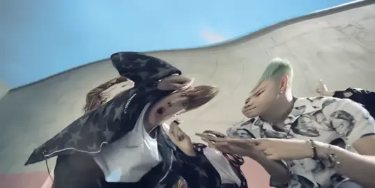 رسما رد دادم این چیه دارم پست میکنم🤣🤣🤣 #bts #foryou #viral #fyp #BTS 