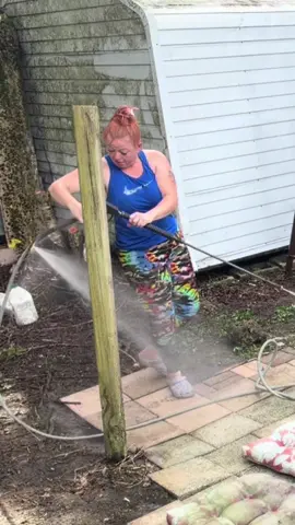 Well, that happened 😆 my hose was old and dried and cracked and burst 💥 right on me when I tried to close the sprayer handle . No asmr video for this one 😢 #bloopers #presserwashing 