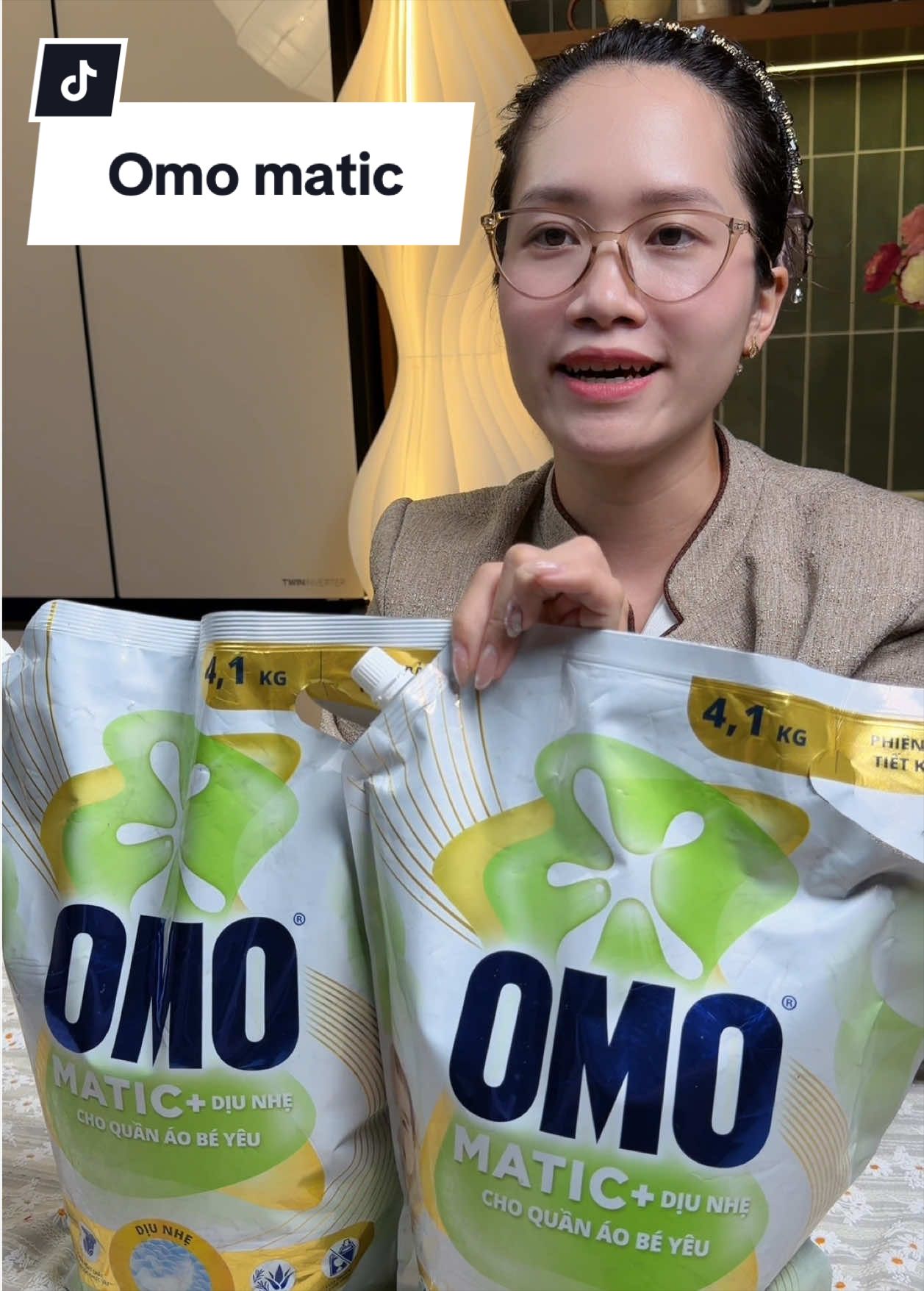 Nước giặt Omo Matic dịu nhẹ đang lên deal hời nè chị em#omo #omomatic #nuocgiat #giatxa #omomatic 
