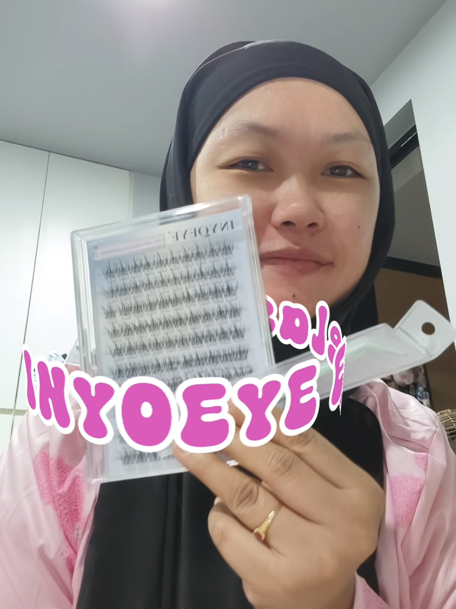 trust me girls. if i can do it, so can u. 💪🏻✨ #eyelashesextention  #eyelasheshack  #falsies  #beautify  #simplelook 