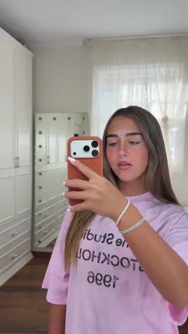 תודה להשם על הכל 🙌🏻 שנה טובה ומבורכת🤍 #emilybarkan #אמיליברקן #OOTD 