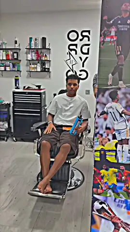 Rodrygo New Hair Cut🤩✂️🔥#fpy #losbancos #realmadrid #hallamadrid🤍 #viralvideo 