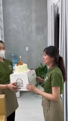Có những người để iu thương và iu thương mình đó là hạnh phúc 😘 #shopmethienban #sinhnhat 