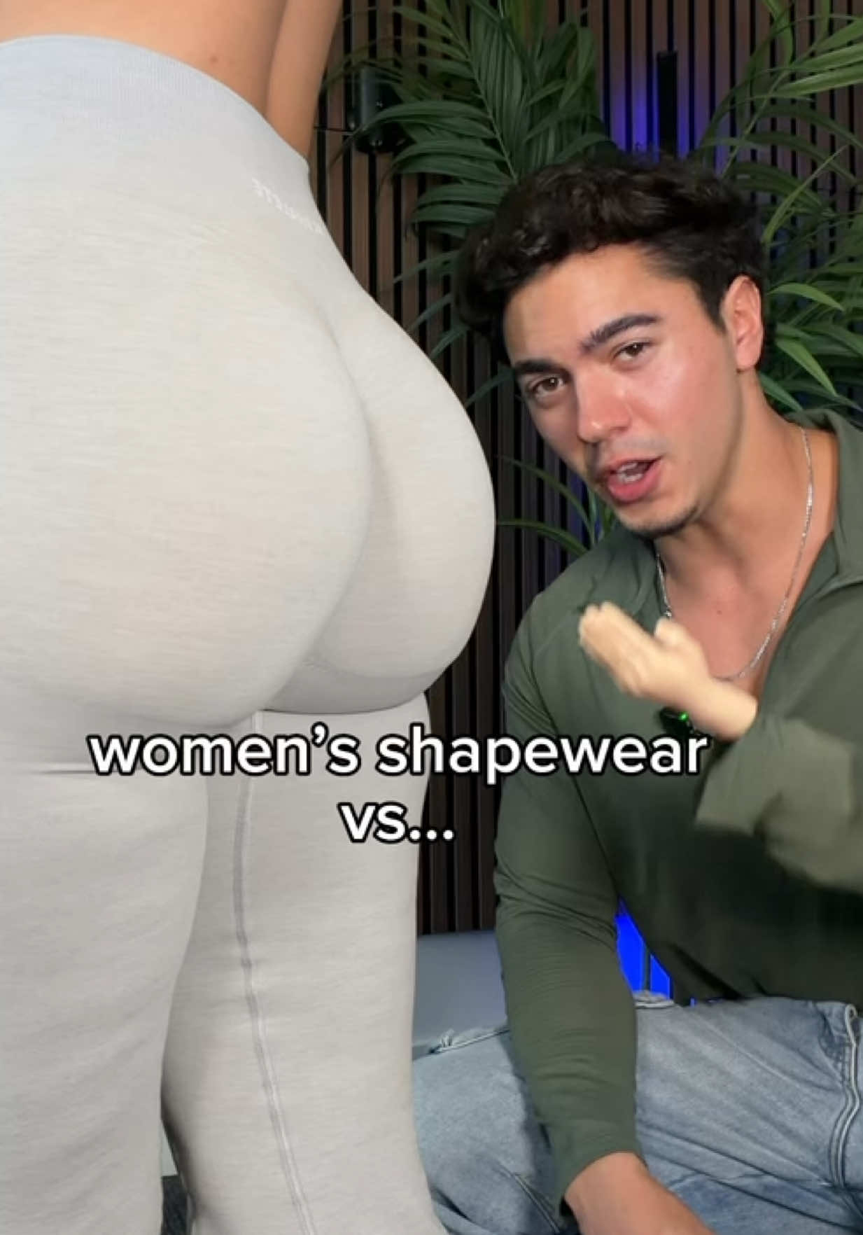 Women’s shapewear vs men’s shapewear #shapewear #mensclothes #quarterzip #haus 