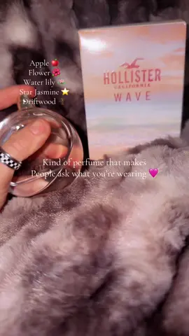 The memories this brings back!  Such a sweet scent that lasts all day! Never goes out of style! #hollisterwaveperfume #hollisterperfume #bestperfume 