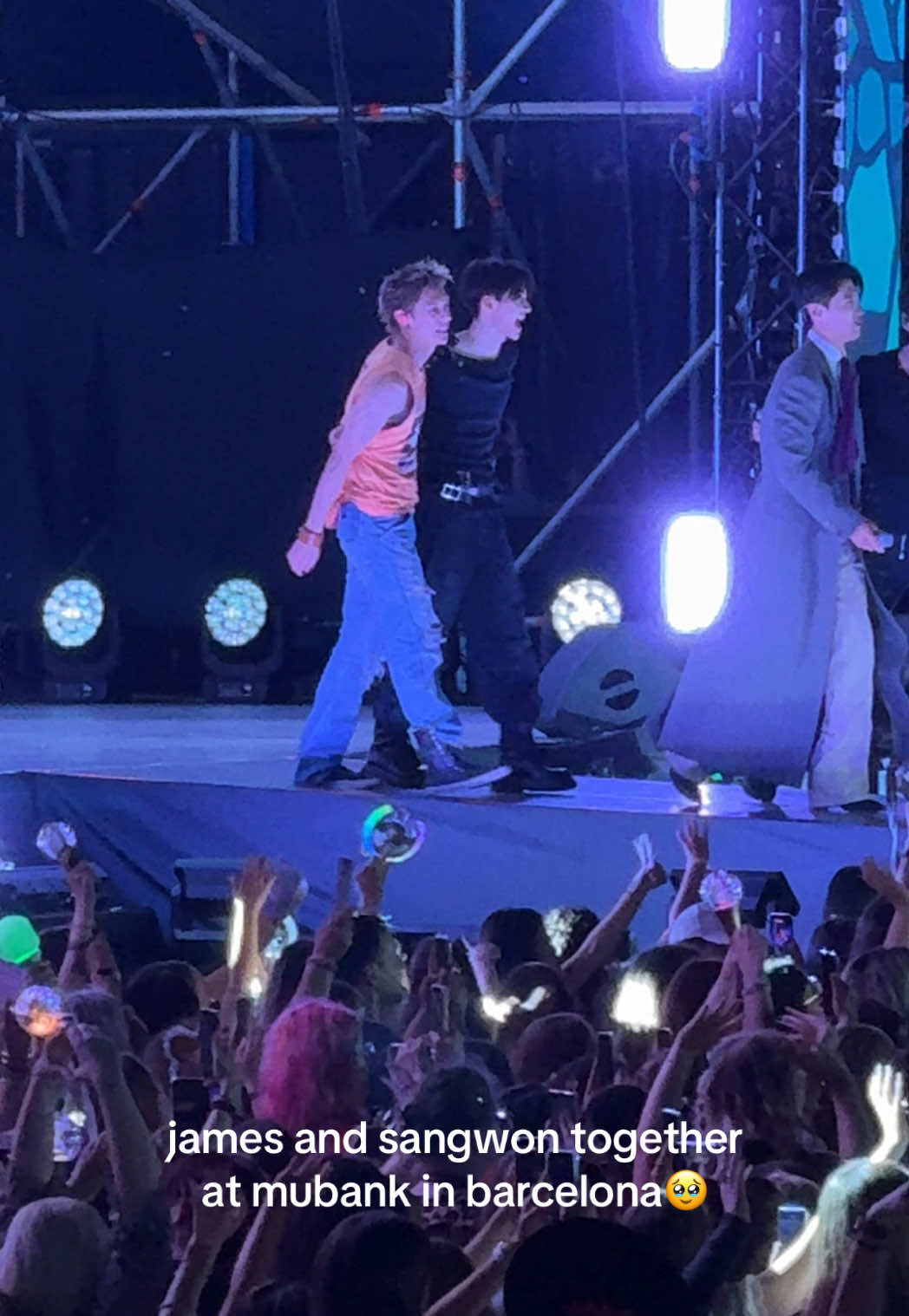 my traineeA heart is healed❤️‍🩹 #musicbank #james #sangwon #traineeA #barcelona 