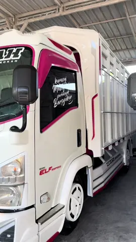 Giga 2019 ready bolo warna pink bisa dileasing gardan 58 minat hub 081335061190 lokasi magetan #irmasofyanofficial #putritunggaltrans #bakultrekmagetan #fyp #kumpulantruck 