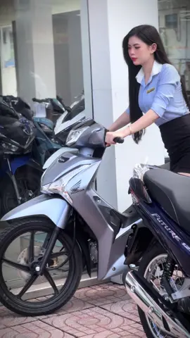 Lên future xám bạc màu mới tại shop #future #fi #125 #xuhuong #top 