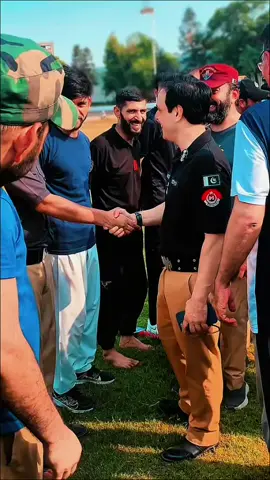 وہ لوگ جو ظُلم کرتے ہیں ۔ تو اُن سب کا بسترہ کول ہوئے گا ۔قانون کے مطابق🤗 ۔ #foryou #foryoupage #capitalcitypolicepeshawar 