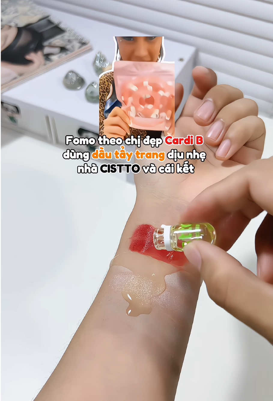 Tới chị CARDI B còn dùng nữa mà! Em dầu t.ẩy trang dịu nhẹ, lấy đi các lớp makeup khó nhằn #cistto #dautaytrang #dautaytrangcistto #CISTTO #taytrangdiunhe 