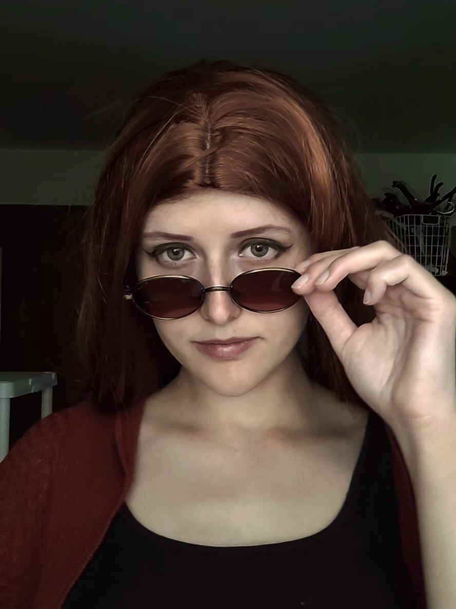 |Ready to do some magic...| #gillianowens #gillianowenscosplay #practicalmagic #practicalmagiccosplay #superwolfcosplays 