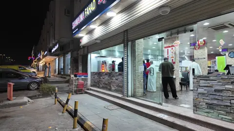 جربنا الBest seller على شوركم من عند شاورما فهد وكانت الطلبات كالاتي⭐️ : -شاورما عربي 🌯 -العروسة🌯 -مطوع 🍔  -قرعاوي 🌯 عطوني اقتراحكم بمطعم تبوني اجربه😋