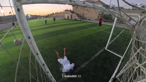 التحدي كان أصدّ 5 ضربات… صدّيتهم كلهم وفزت! 🧤🔥 مين بتحداني المرة الجاية??