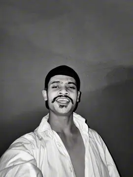 পিক তো দূরের কথা আমি এক চুলও পিছনে জেতে রাজি না__😴📈✌️#only_robin2_00 