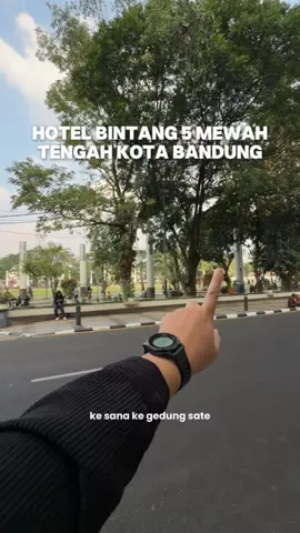 Siapa yang suka salfok sama Hotel bintang 5 pas lagi lari di gasibu? Ini dia Pullman Bandung Grand Central, lokasi hotelnya strategis banget ada di tengah kota bandung, dan 5 langkah ke gasibu dan gedung sate. Langsung aja cek tag lokasi buat kepoin harganya ya. #NexEntertainment #nexpullmanbandung #pullmanbandung #pullmanbandunggrandcentral #hotelbandung