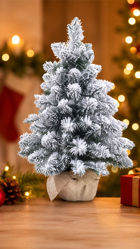 Árvore De Natal 60 Ganhos Mini Pinheiro 45/ 60cm Decoração Verde ou Nevada Com Base Enfeite Natalino 