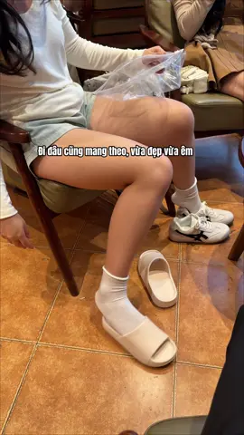 +1 đôi dép mùa đông