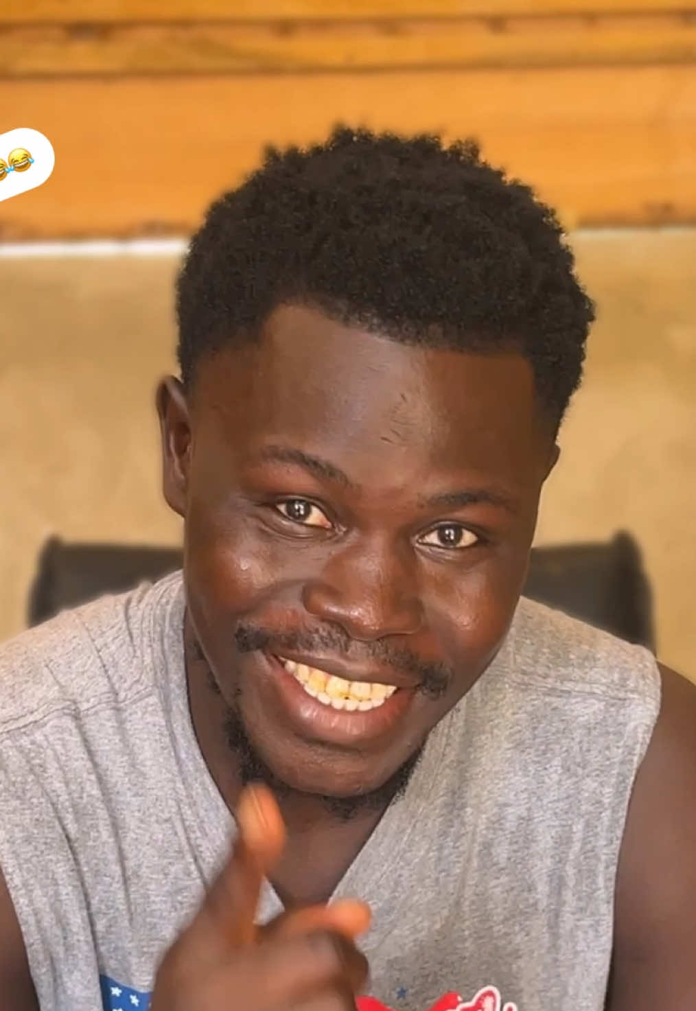 Laing Yamba bakhoul 😂😂😂😂#tiktoksenegal #tiktokfrance🇨🇵 #PaidPartnership #GoLIVEGrowFast #LIVEIncentiveProgram @souhaibou Telecom @adamo_general_capo_boss 