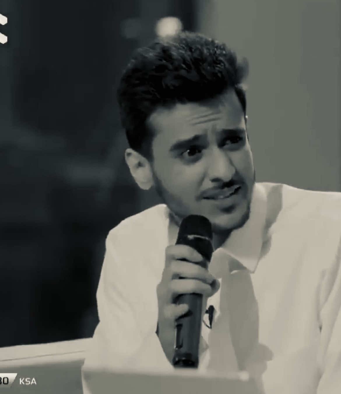 فمان الجرح بصوته😢 #عايض_يوسف #ayedyousef 