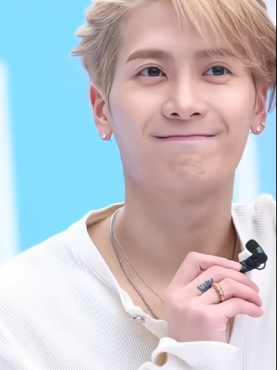 🥺🥀@Jackson Wang 王嘉爾 잭슨  Cr.thanks to own all 🙏  #jacksonwang852g7  #JacksonWang  #แจ็คสันหวัง  #got7  #เทรนด์มาแรงวันนี้ 